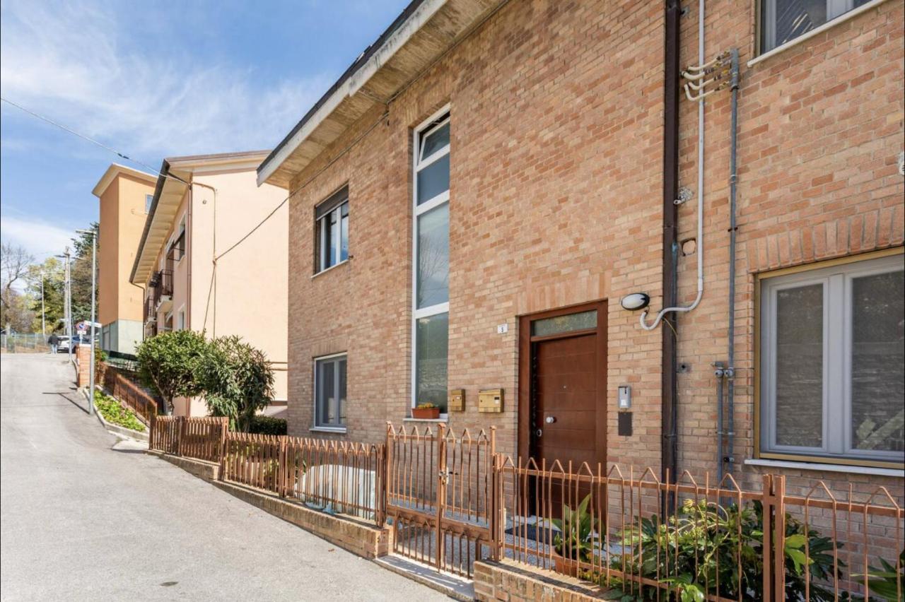 Affittacamere Al Ducale Urbino Ngoại thất bức ảnh